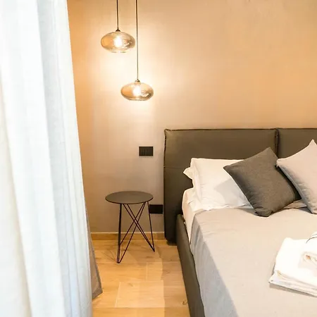 Teseo & Relax Guest house *